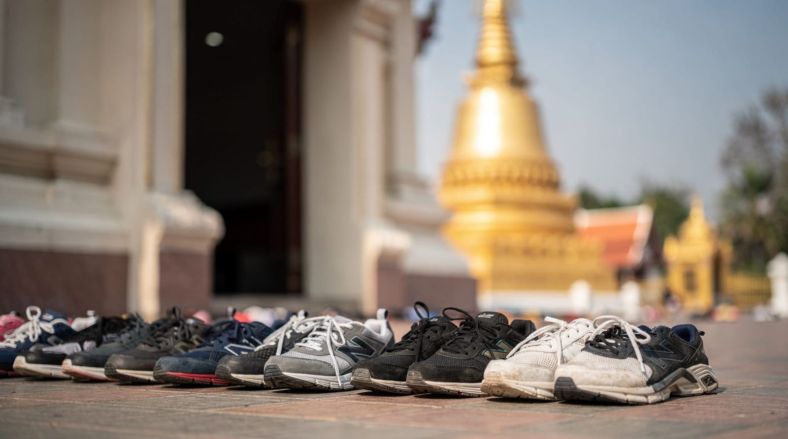 Etikette-Fehler, die Touristen in Phuket machen